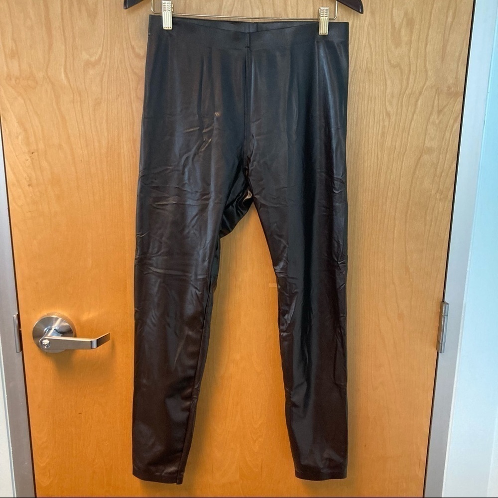 HUE Sz L Leatherette Faux Leather High Rise Espresso Colour Leggings NWT